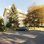 Canterbury Apartmán *