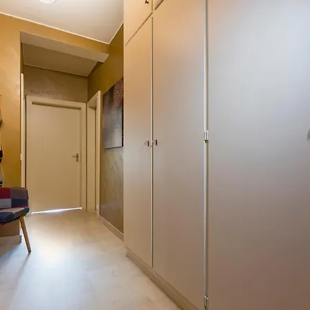 Canterbury Apartment