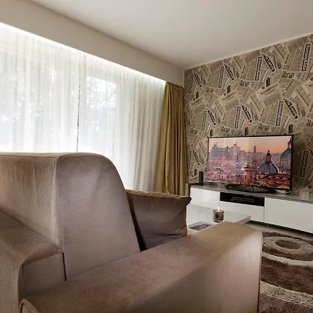 Canterbury Apartment