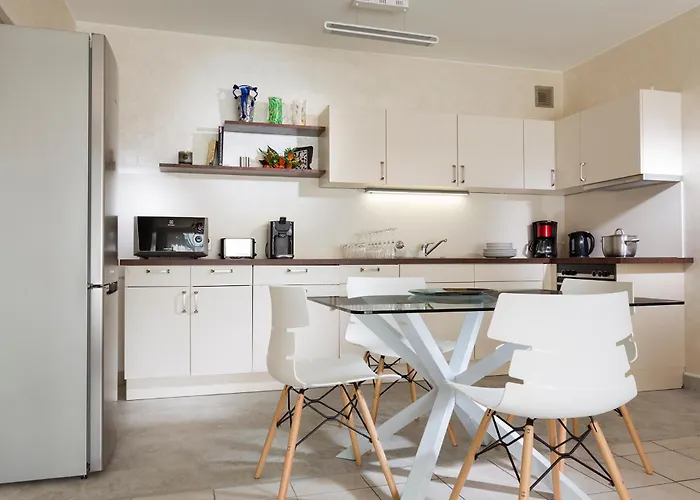 Canterbury * Luxemburg