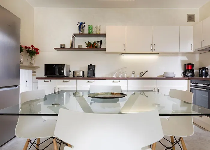 Canterbury Apartment